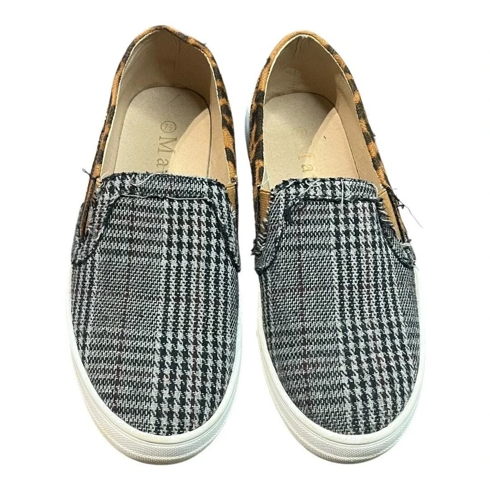 Mata Slip On Sneakers Womens 7.5 Plaid Leopard Print Mixed Media Low Top‎ Shoes